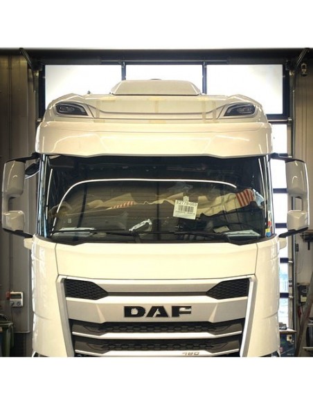 DAF XF/XG/XG+ - Sunvisor with mounting brackets