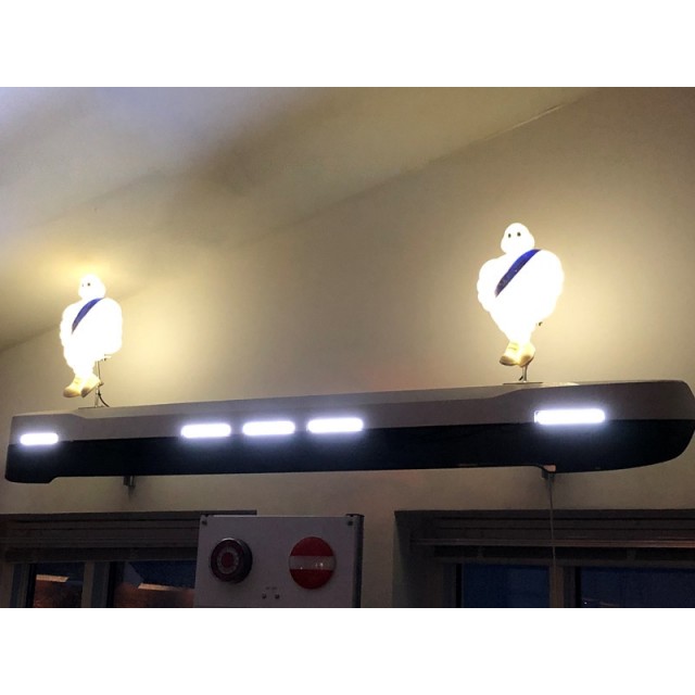 Podświetlenie figurki MICHELIN -...