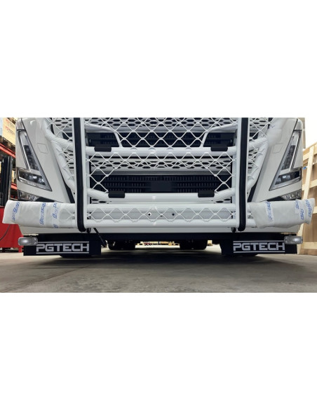 VOLVO FH4/5 - Zestaw montażowy chlapaczy na przód z TALMU