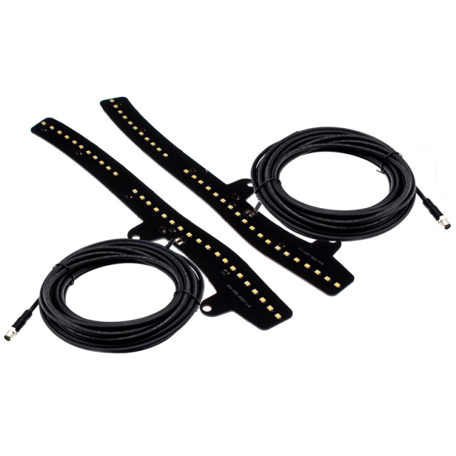 Dodatkowe światło w lampy główne...