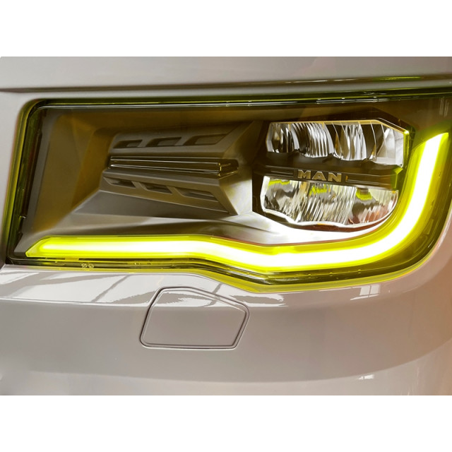 MAN 2020+ DRL LED module - golden yellow