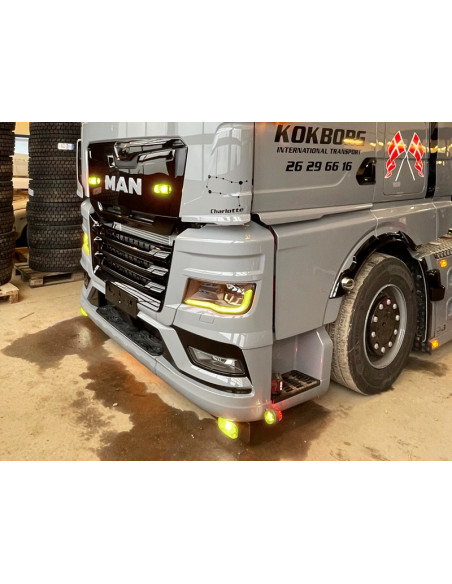 MAN 2020+ DRL LED module - golden yellow