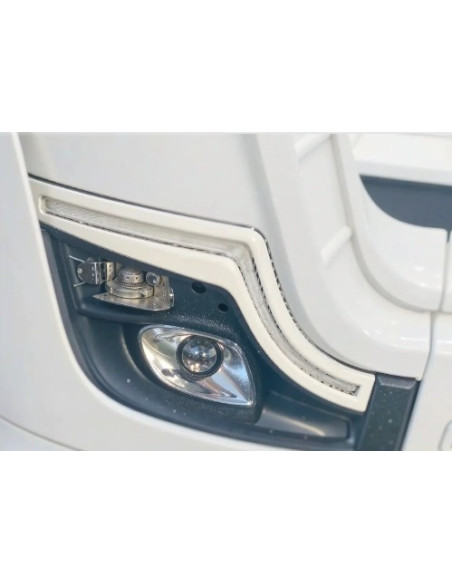 Brewki lamp przednich Mercedes Actros MP5