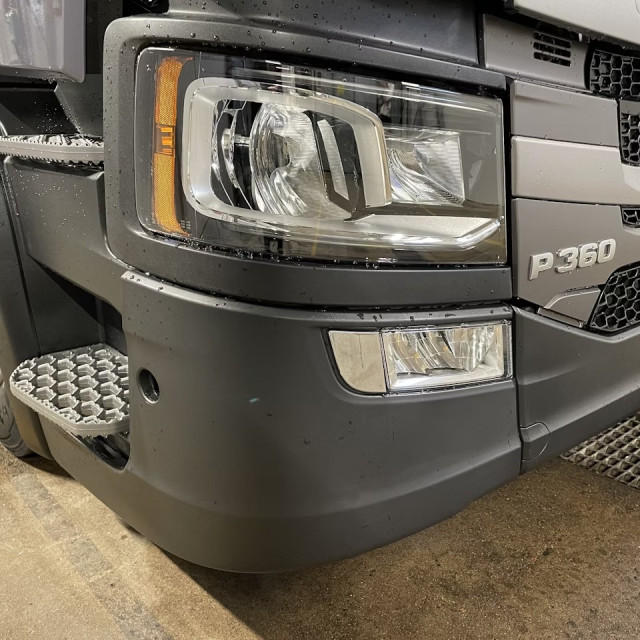 Folie ochronne na lampy przednie...