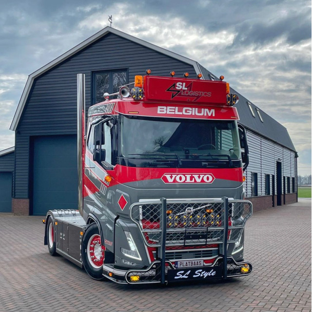HYPRO - Orurowanie przednie VOLVO FH5