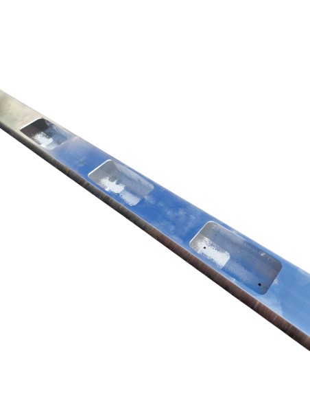 Roof spoiler bar 215 cm, 5 cutholes Hella/Omnius 1-3-1