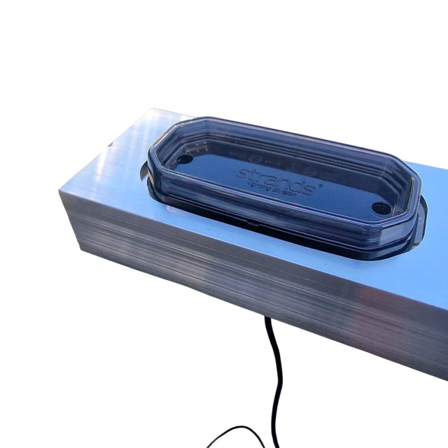 Belka pod spoiler 195 cm, 2 wycięcia...