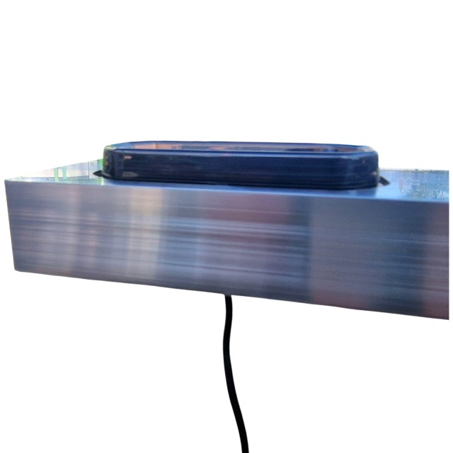 Belka pod spoiler 195 cm, 4 wycięcia...