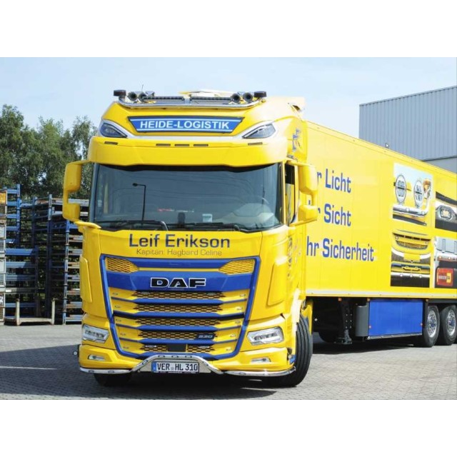 DAF XG+ "Meander" roof lightbar,...