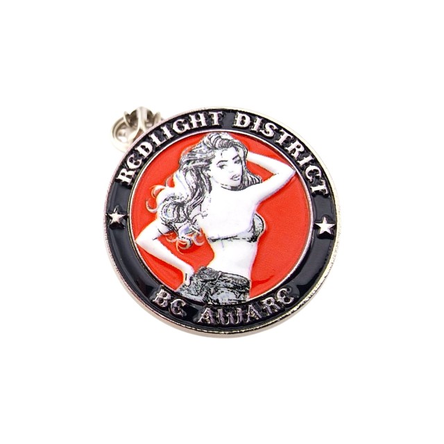 Red Light District Be Aware metall pin