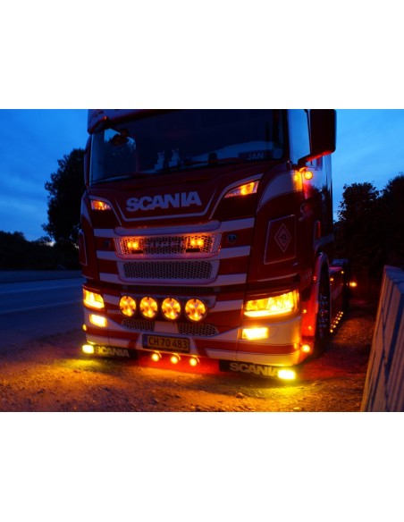 Scania Nextgen 2016-2022 yellow position light for fog lamps