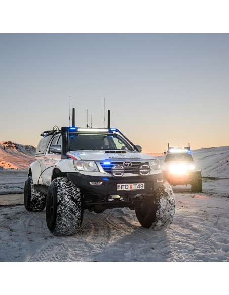 OZZ XB1 P9" White, ledbar with position light, white housing