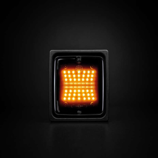 Dark Knight IZE LED Square Turn...