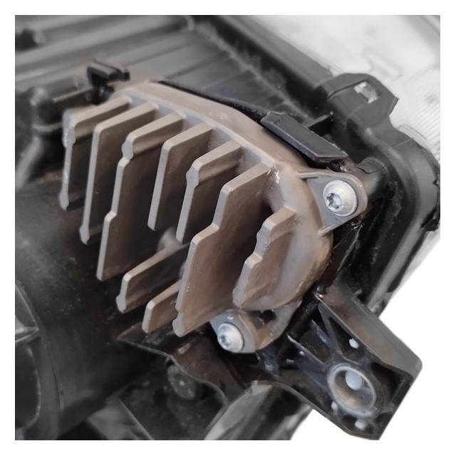 DRL modules for Mercedes Actros 2020+...
