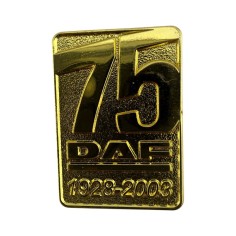 Metal pin daf75